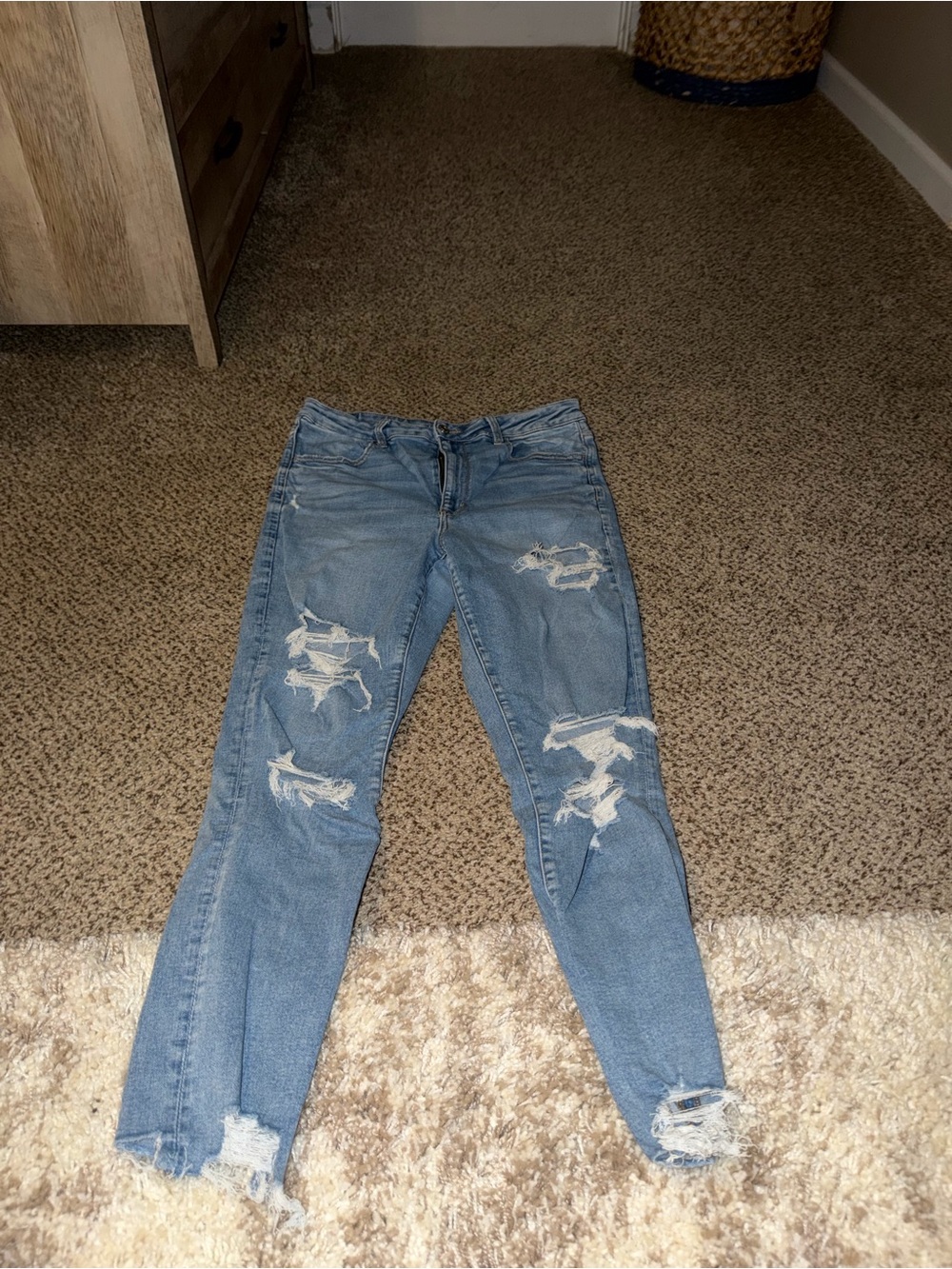 American Eagle Outfitters Light Blue High-Rise Distressed Skinny Jeans